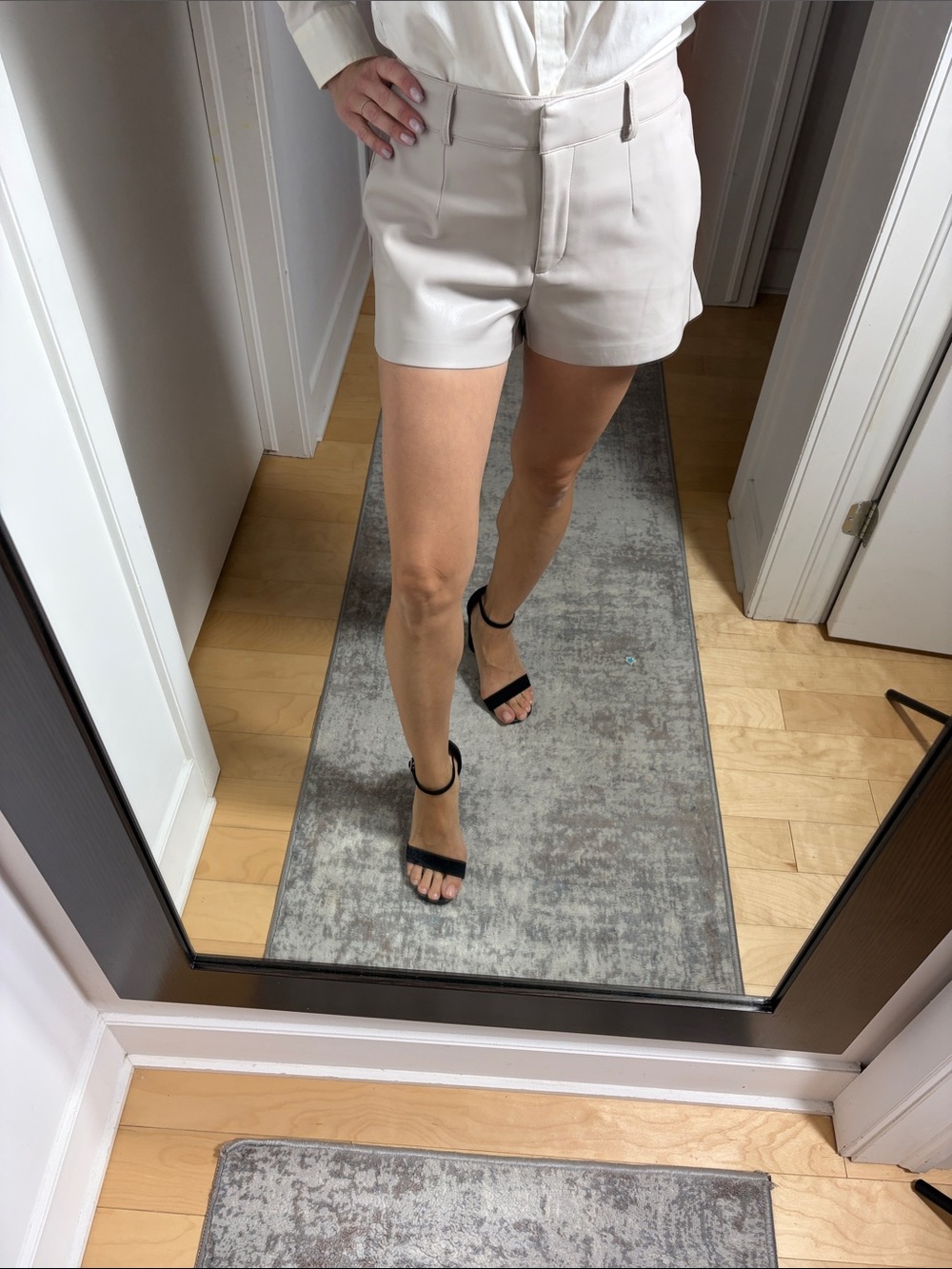 Dynamite Cream High-Waisted Dress Shorts